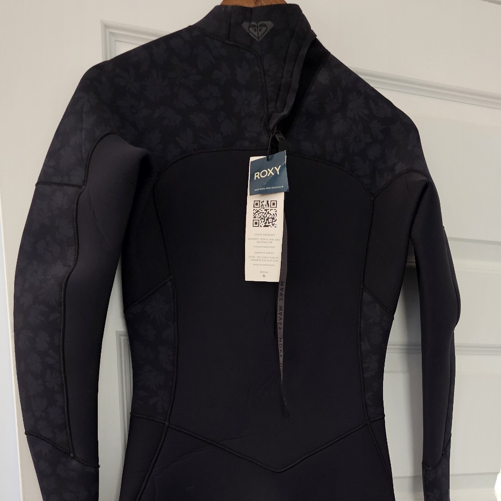 Roxy Floral Black Wetsuit